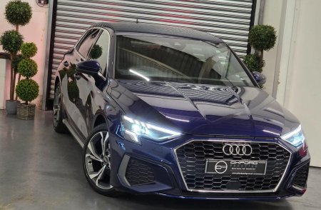 AUDI